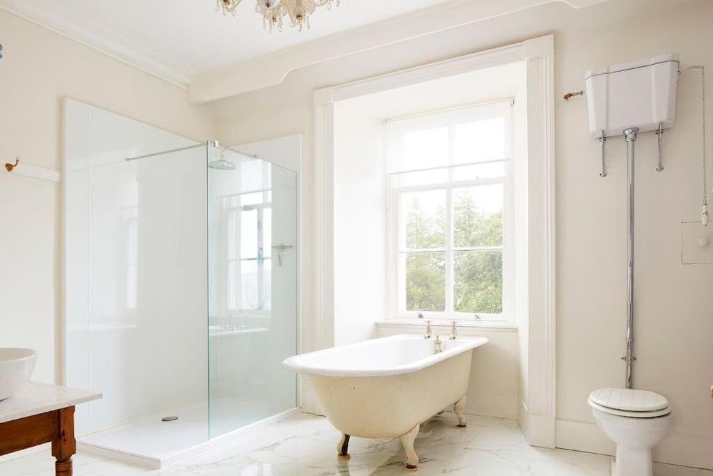 קייל אוף לוכאלש Stylish Scottish Manor, Coillemore House מראה חיצוני תמונה